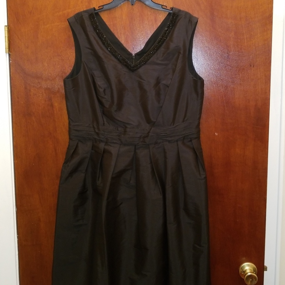 Ellen Tracy Little  Black Dress
